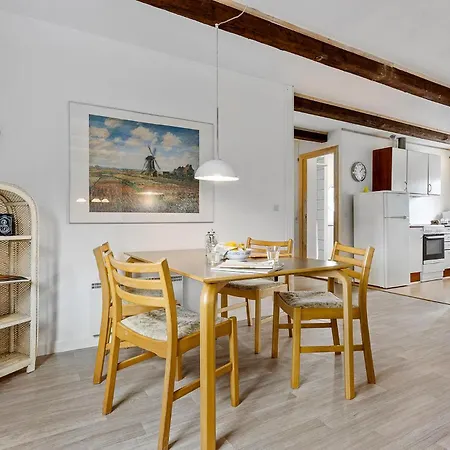 Apartment Cozy In With Wifi